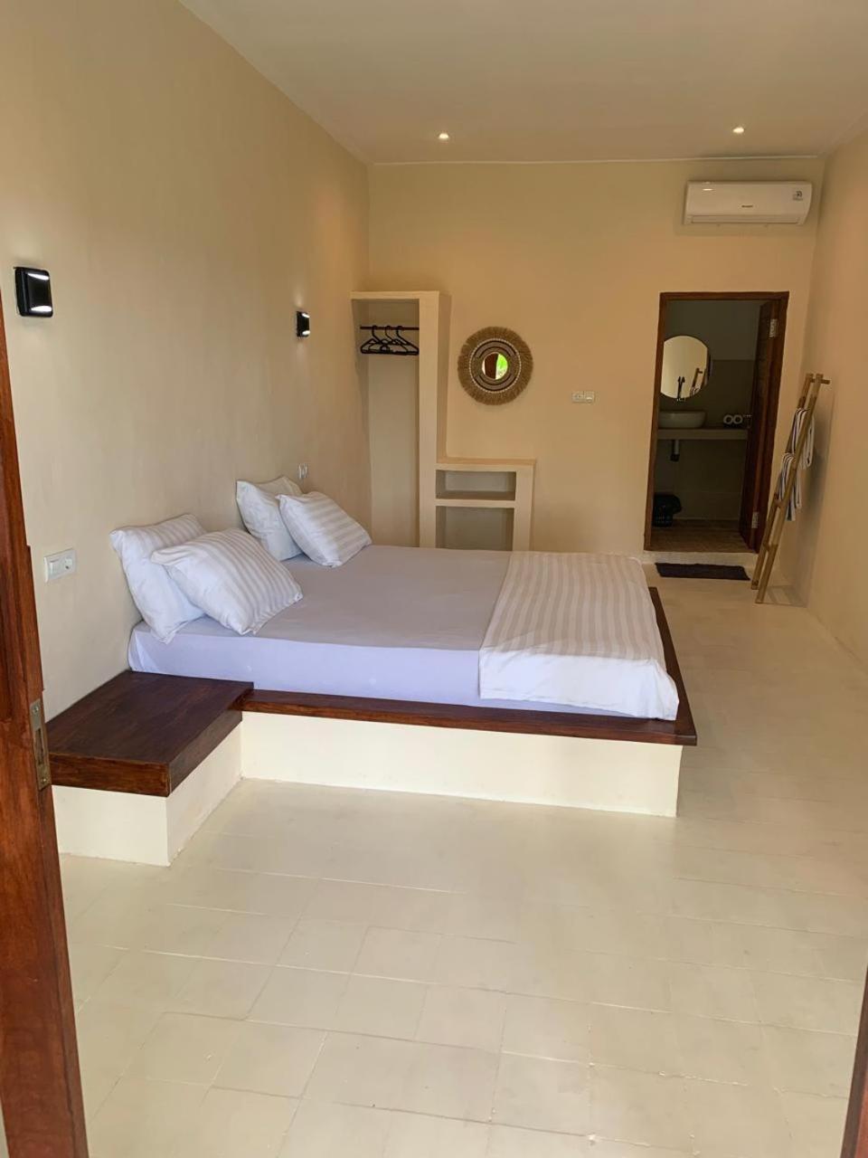 Lombok Coconut Hotel Mangsit Dış mekan fotoğraf